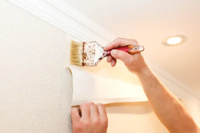 Pose de papier peint à Lespielle — revêtements muraux et toiles de verre